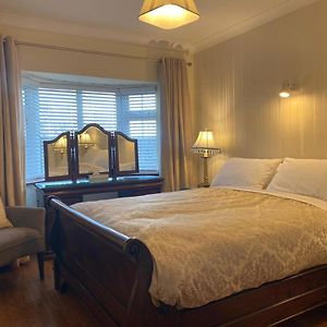 Woodhaven Manor H91Rc9D